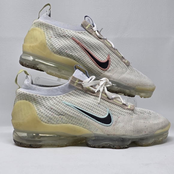 Nike Air Vapormax 2021 FK White Black Sneaker DQ7633-100 Men Size 12.5 Pre-owned - Picture 2 of 10